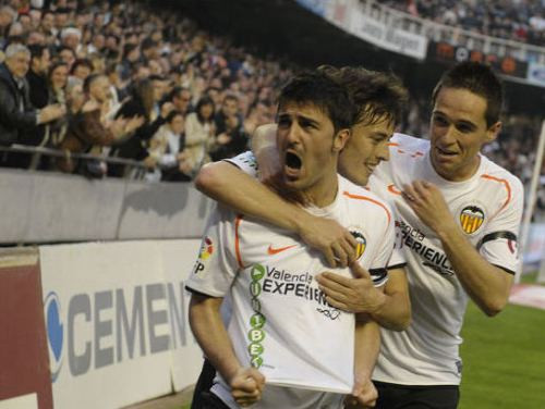 Fani glābj "Valencia", iegādājoties kluba akcijas