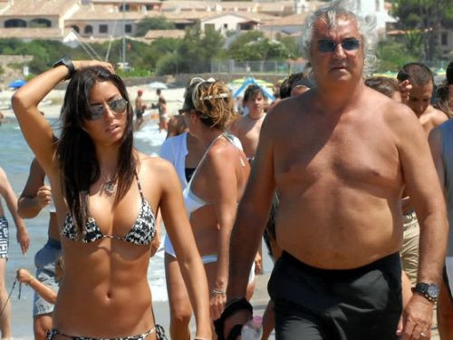 Briatore tiesāsies ar FIA