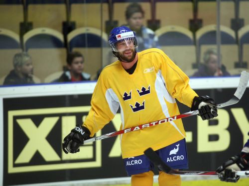 Zviedrija paziņo hokeja izlases sastāvu Vankūverai