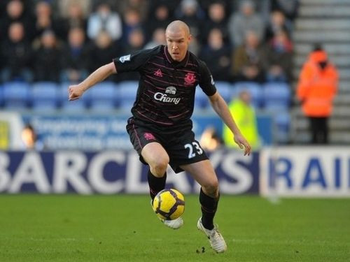 Sendeross pārceļas uz "Fulham"