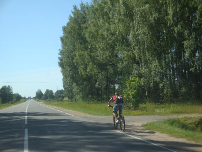 Kā droši braukt ar velosipēdu?