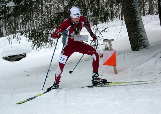 Par Latvijas ziemas orientēšanās čempioniem kļūst Kivlenieks un Veita