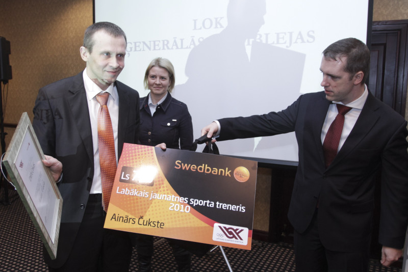 LOK un Swedbank balva - Aināram Čukstem!