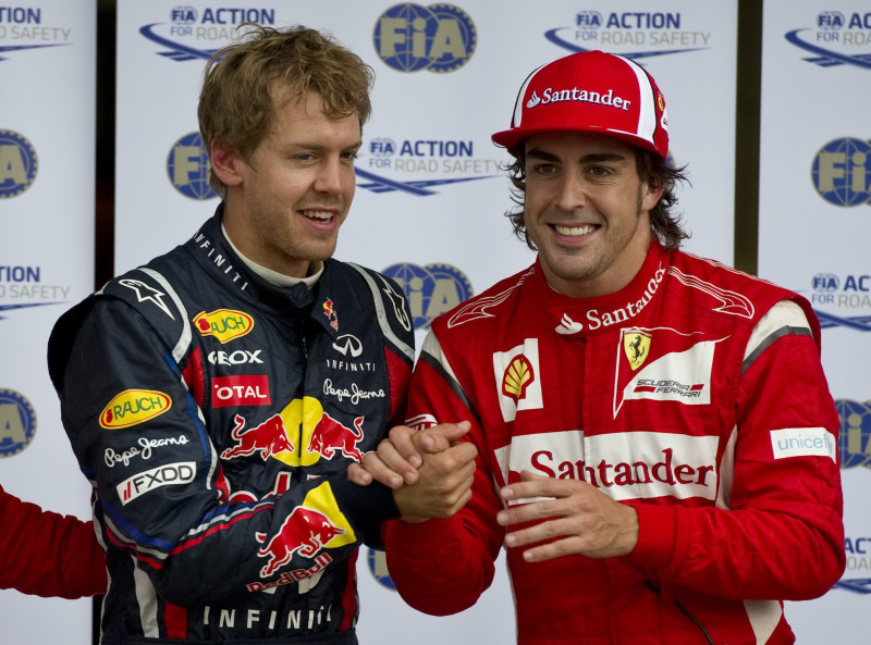 Kanādas ''Grand Prix'' kvalifikācijā ātrākais Fetels, aiz viņa divi ''Ferrari'' piloti
