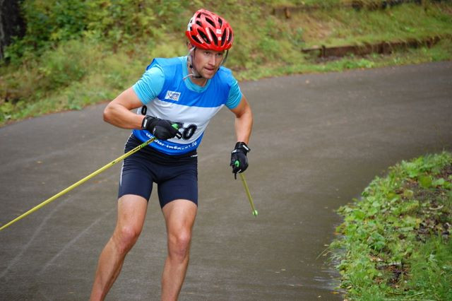 Slotiņš un Dauškāne kļūst par čempioniem rollerslēpošanā klasiskajā stilā