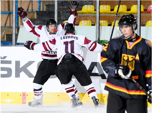 Latvijas U-18 izlasei otrā uzvara pasaules čempionātā