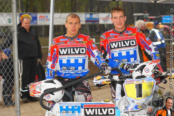 Bakss un Stupelis triumfē kvalifikācijā Čehijā