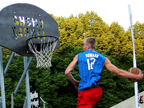 7. jūnija "Ghetto Basket" naglas - "Slam dunk" konkurss un himnas prezentācija