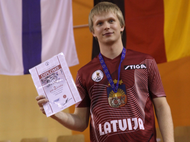 Latvijas trīs medaļas Eiropas čempionātā galda hokejā