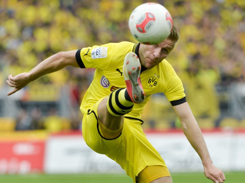 Dortmundes "Borussia" nespēj uzvarēt Nirnbergā