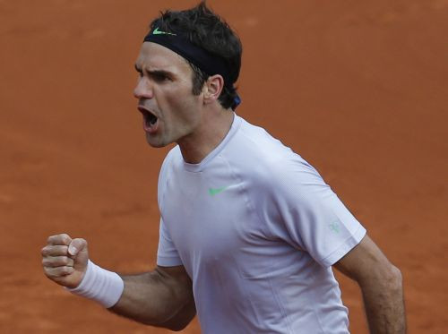 Federers piecos setos nodrošina 36. "Grand Slam" 1/4 finālu pēc kārtas
