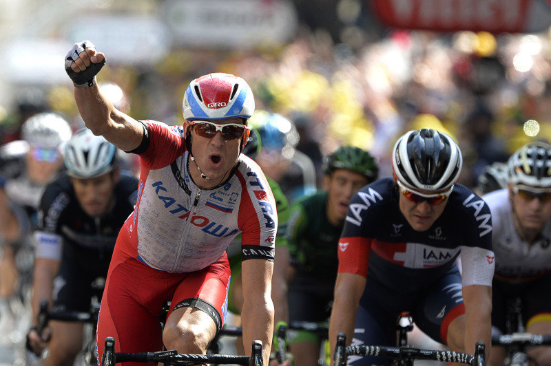 Smukuļa komandas biedrs Kristofs uzvar "Tour de France" 15.posmā