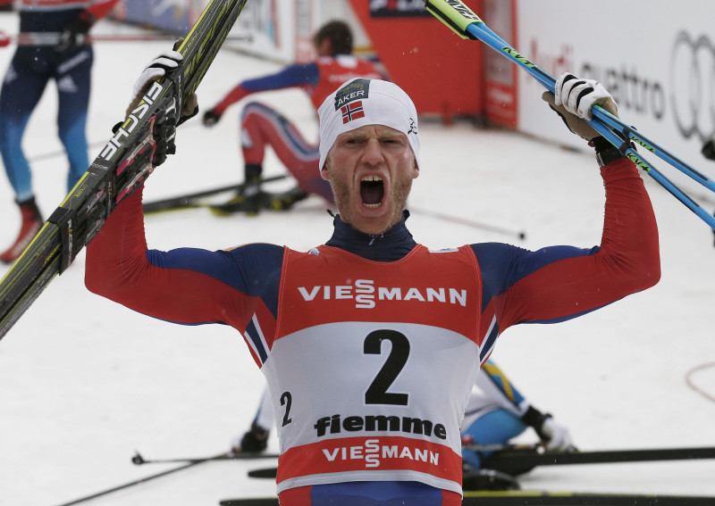 "Tour de Ski" triumfē Bjergena un Sundbijs