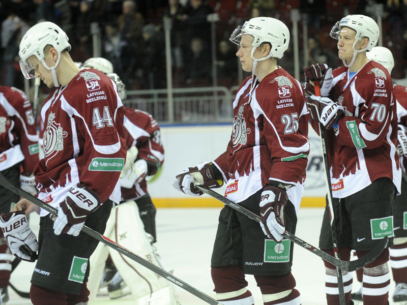"Dinamo" saglabā tiesības uz pieciem latviešu hokejistiem