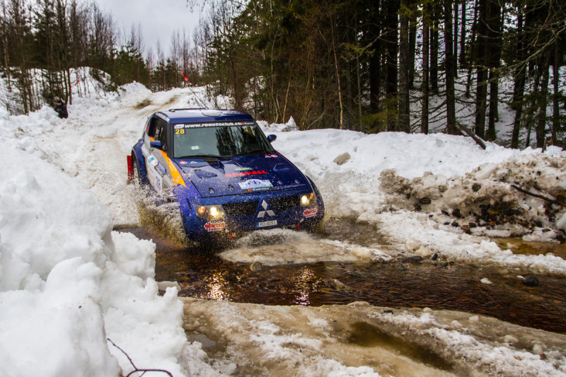 Latvijas 'RE Autoclub' sastāvā Pasaules kausa 1.posmā rallijreidā startēs pasaulē zināmi sportisti