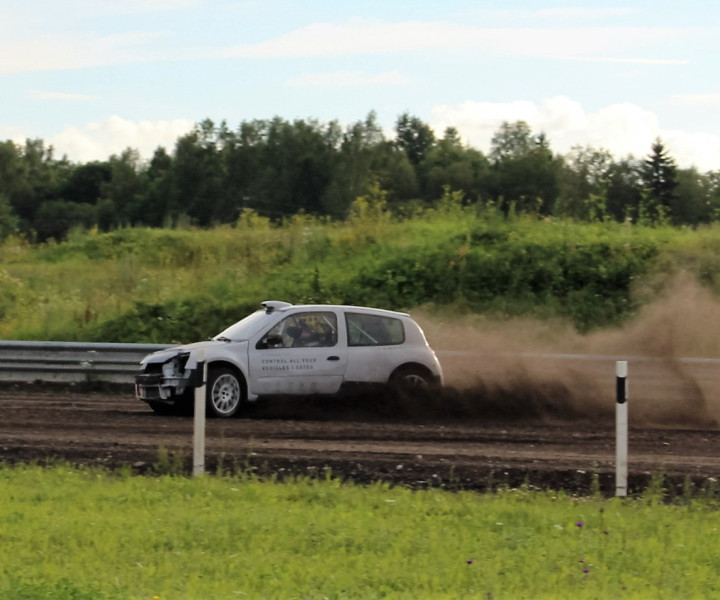 NEZ Rallijkrosa sacensībās 333 trasē startēs Šlēgelmilha rallija stūrmanis A. Pumpurs