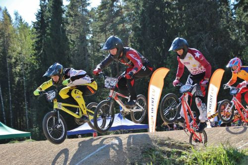 "SMScredit.lv BMX čempionāta" Smiltenes posmā noskaidroti Latvijas čempioni