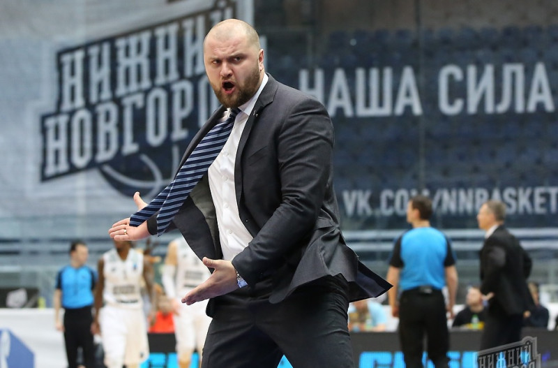 Štālbergs attālinās no "play-off", "Zenit" bez Timmas sagrauj "Unics"