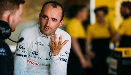 Kubica: "Nezinu, ko nesīs nākotne, bet ar F1 auto spēju pabraukt gana ātri"