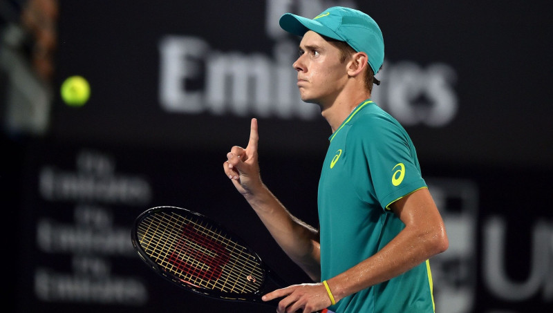 Austrālijas jaunajam talantam De Minoram Sidnejā pirmais ATP fināls