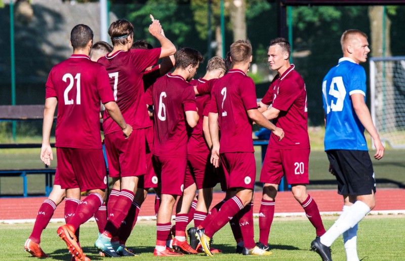 Latvijas U21 izlase katrā no puslaikiem gūst pa vārtiem un sakauj Igauniju