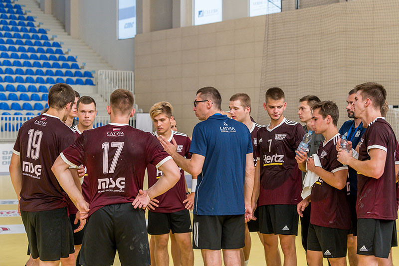 Latvijas U-20 handbolisti lūkos turpināt uzvaru sēriju Eiropas čempionātā
