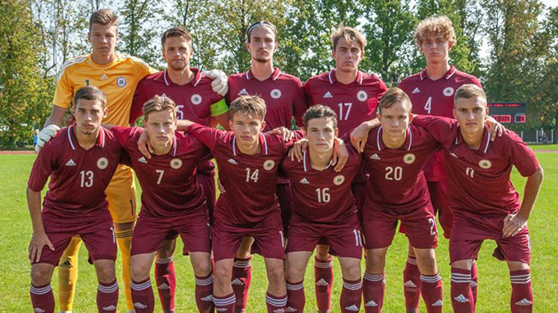 U19 futbolisti zaudē Ukrainai un paliek trešie Federācijas kausā