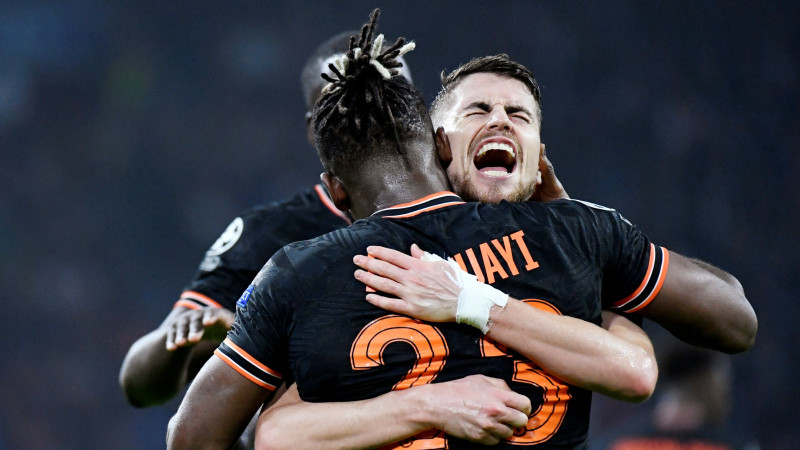 "Chelsea" izrauj uzvaru pār "Ajax", Leipciga skaisti uzvar "Zenit"