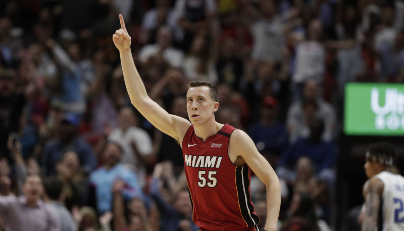 "Heat" tālmetienu rekords, Sabonim sezonas 48. double-double