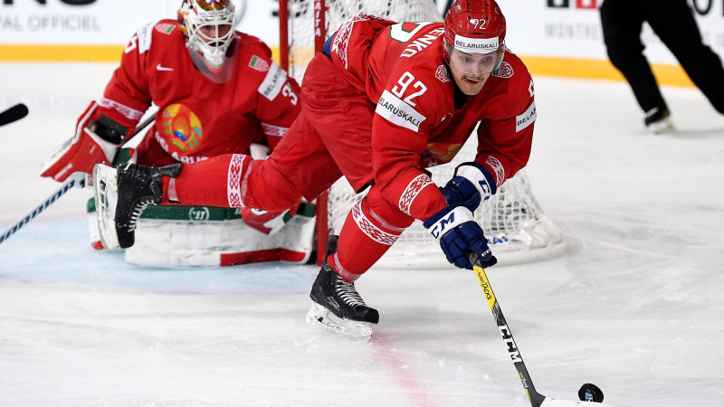 Baltkrievu aizsargs Graborenko nomaina Čehiju pret KHL