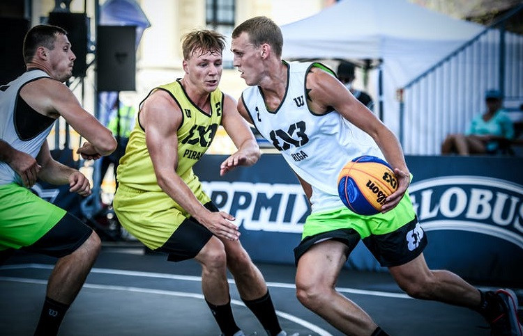 "Riga" 3x3 basketbolisti Pasaules tūres ievadā pusfinālā zaudē lietuviešiem