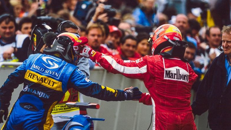 Alonso: "Hamiltons piekāpās komandas biedriem, ar Šūmaheru nekad tā nebija"