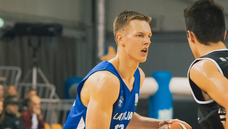 Kārlis Žunda: "Basketbols palīdzēja apmaksāt studijas Latvijas Universitātē"