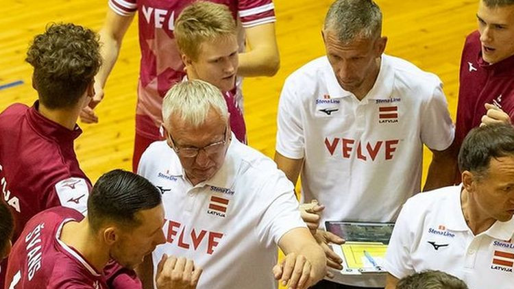 Latvijas volejbola izlase Rīgā vēlreiz pieveic Somiju
