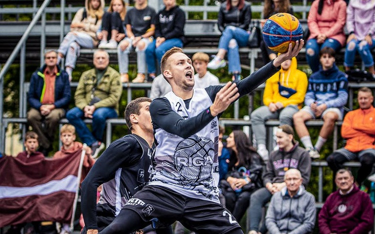 "Riga" 3x3 basketbolisti pārliecinoši iekļūst Monreālas "Masters" ceturtdaļfinālā
