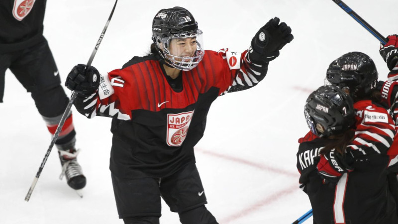 Japānas hokejistes cīņā par pasaules "top 5" pārspēj Čehiju