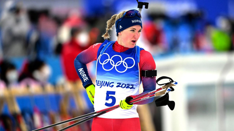 Norvēģiete Reiselanna dominē sieviešu sprintā, Bendika pieļauj trīs kļūdas