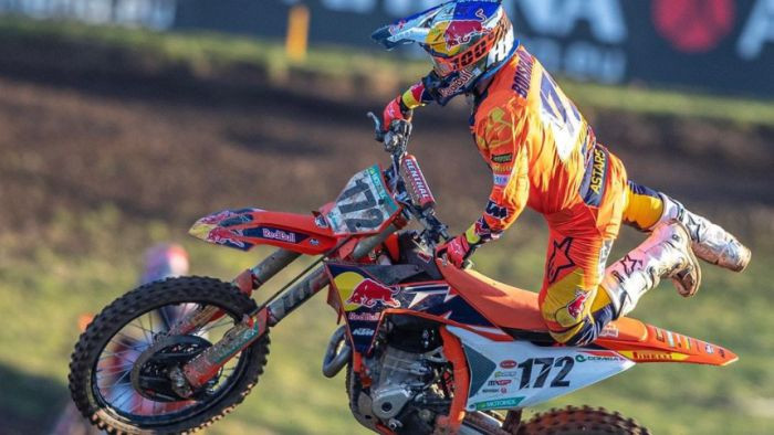 KTM komanda MXGP klasē paliek bez neviena braucēja