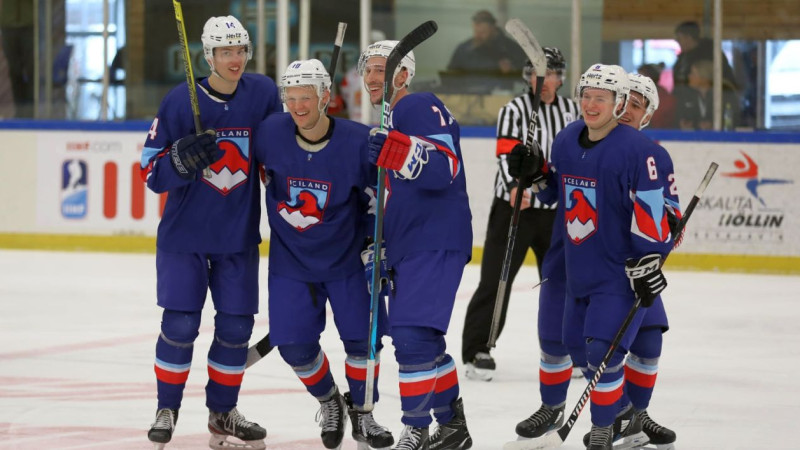 Islandes hokejistiem trešā uzvara trīs spēlēs 2B divīzijā, Gruzijai 7:0 periods