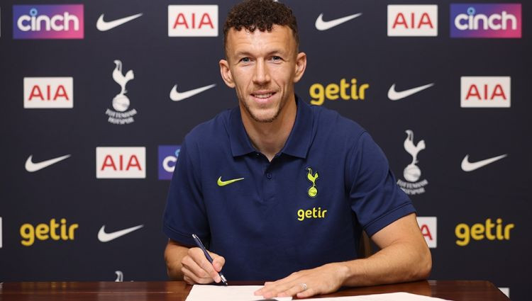 Oficiāli: Perišičs pievienojas ''Tottenham'' un noslēdz līgumu uz divām sezonām