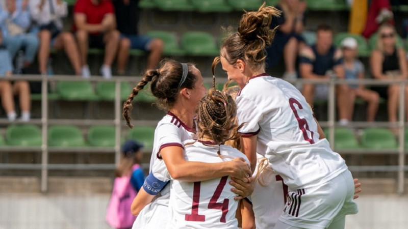 U-15 meiteņu futbola izlasei pārliecinošs Baltijas kausa sākums