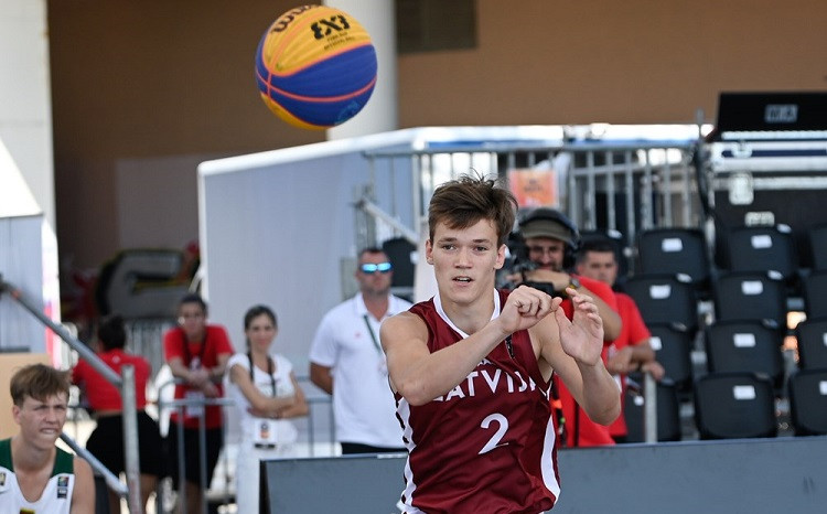 Latvijas 3x3 basketbola izlase iesoļo Eiropas U17 kausa finālā