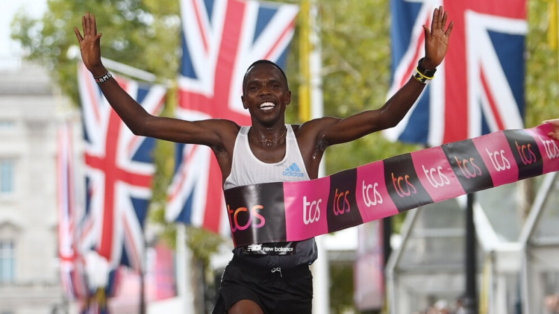 Londonas maratonā uzvar kenijietis Kipruto un etiopiete Jehualava