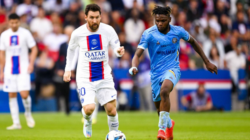 PSG divreiz atspēlējas un uzvar, "Marseille" Strasbūrā izšķērdē 2:0 pārsvaru