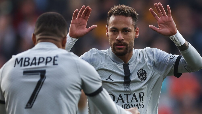 PSG izrauj uzvaru pret ''Lorient'', Marseļa uzvar ''Olympique'' duelī