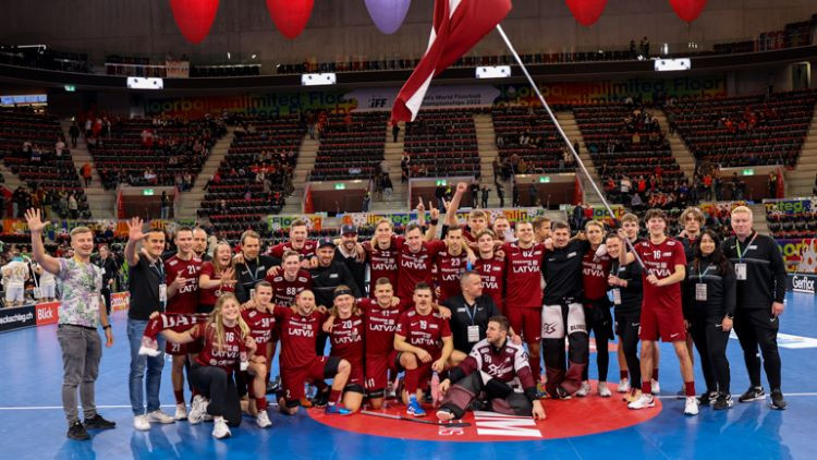 Trekšem "hat-trick" Salceviča atvadu mačā, Latvijai piektā vieta pasaulē