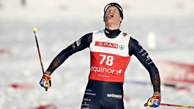 Norvēģijas otrā komanda uzvar PK posma distanču slēpošanā jauktajā stafetē
