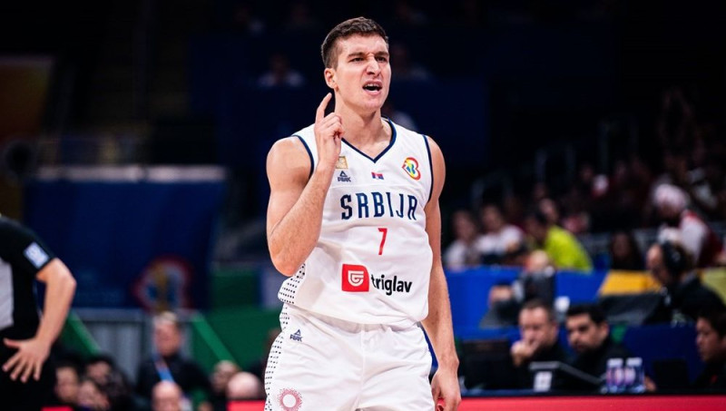 Bogdanovičs balsojumā uzvar NBA čempionu Jokiču un kļūst par Serbijas gada basketbolistu