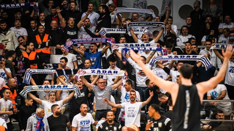 "Partizan" pirms spēles pret Banki iegūst "Virtus" aizsargu un negaidīti kapitulē Zadarā