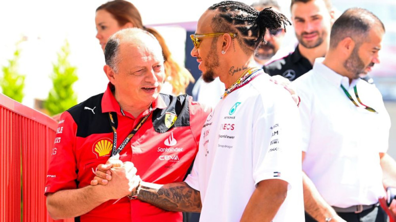 Hamiltons: "Es nepievienotos "Ferrari", ja komandā nebūtu Vasūra"